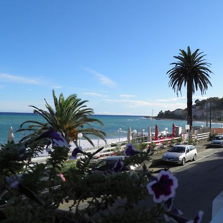 Blue Beach Bussana Zewnętrze zdjęcie
