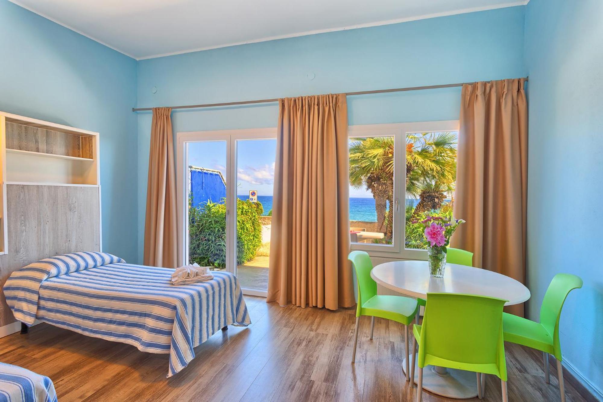 Blue Beach Bussana Zewnętrze zdjęcie